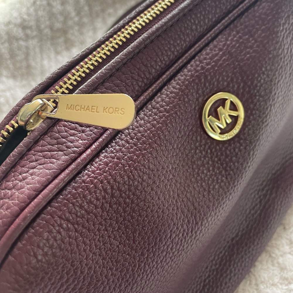 Michael Kors Crossbody